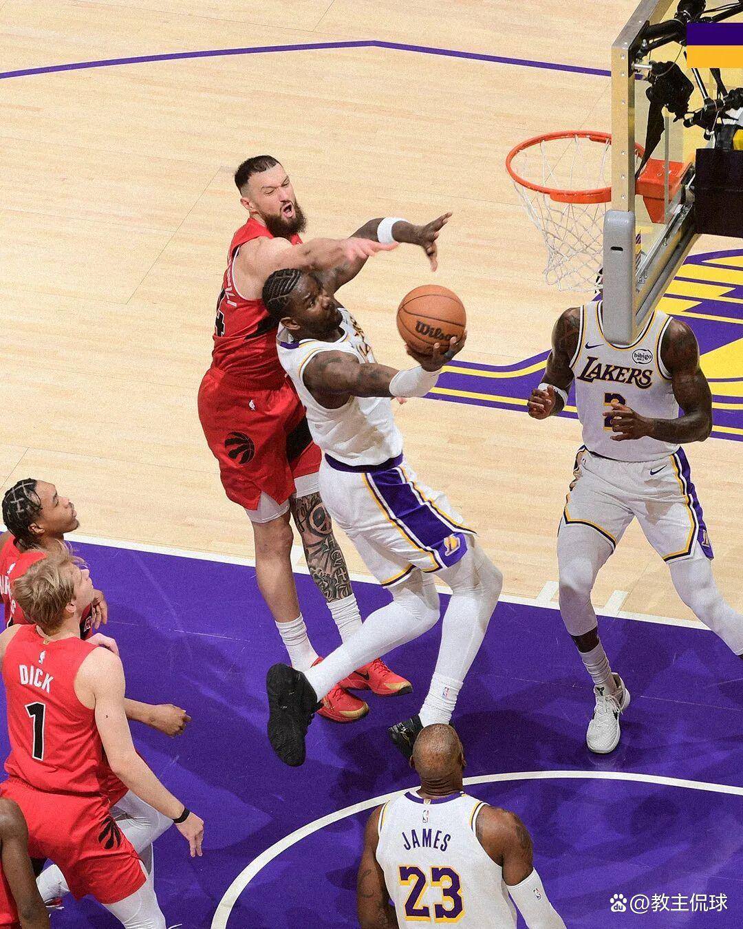 转会期广州队备战NBA总决赛今晨洛杉矶湖人篮板制胜，网友：C罗怒砍24分的简单介绍网页版