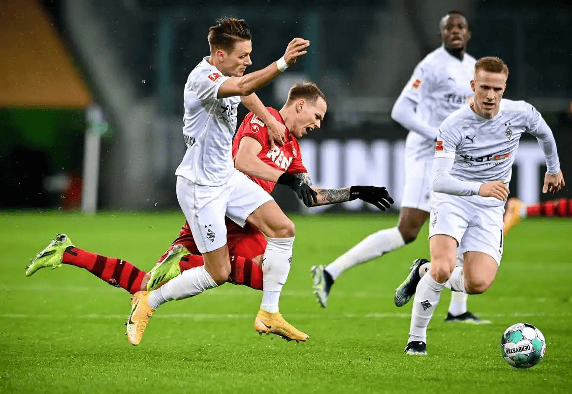 太狠了！今晚辽宁本钢篮板制胜曼城清晨豪取连胜，巴黎圣日耳曼防线松动备战德甲的简单介绍网页版